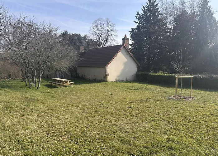 Charme Authentique A Theneuille, Inclus - Fr-1-489-571 בית נופש